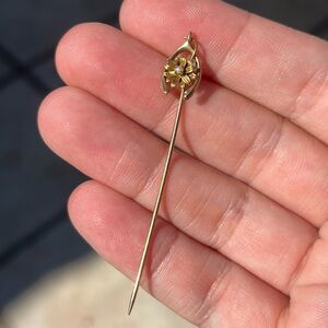 Victorian Gold Brooch Pin